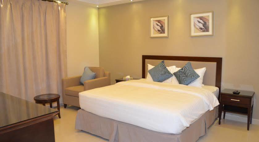 Etqaan Al Diyafa Hotel Jizan Exterior photo